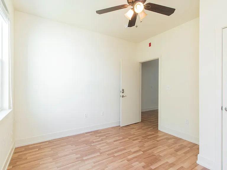 1505 W Master St #2 — Photo 12