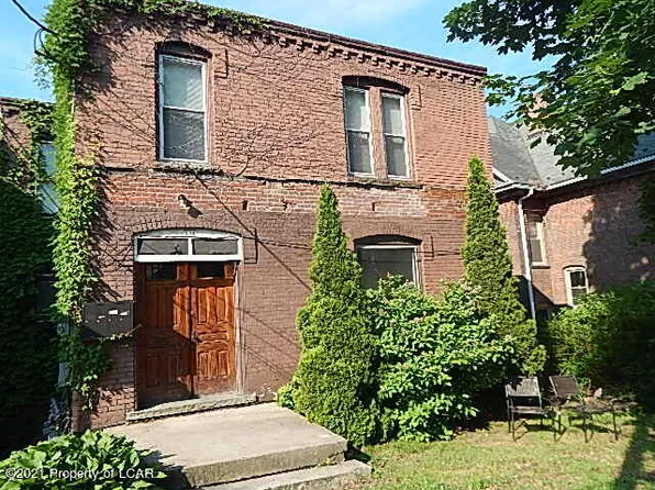 133 Broad St, Pittston, PA 18640