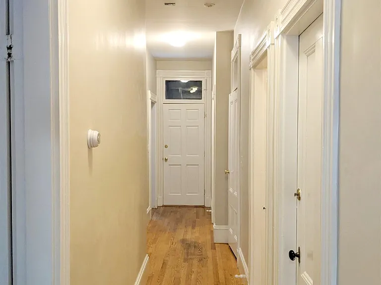 18 Park Ave #2 — Photo 11