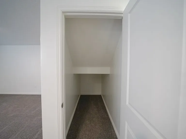 3243 S Fossil Hills Dr — Photo 13