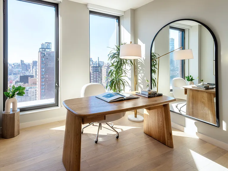 243 W 28th St #N19C — Photo 7