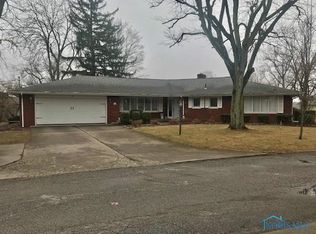 5 Shelly Dr, Defiance, OH 43512