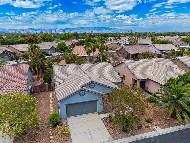 3591 Driving Range St — Photo 60