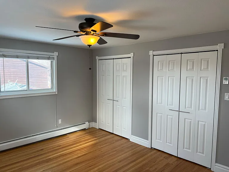1058 E Davies Ave — Photo 6