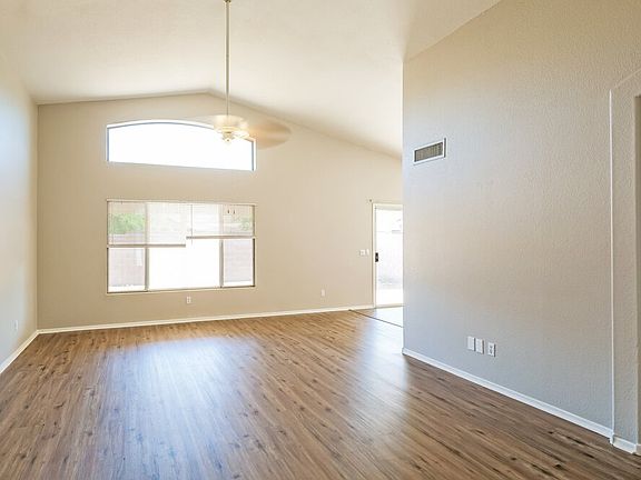 5th image of 10870 W Royal Palm Rd