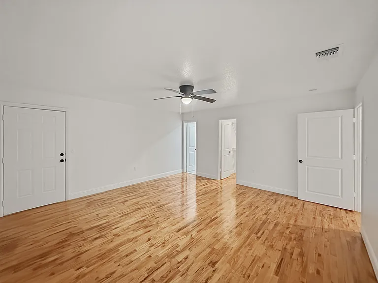 1020 Corral Dr — Photo 14