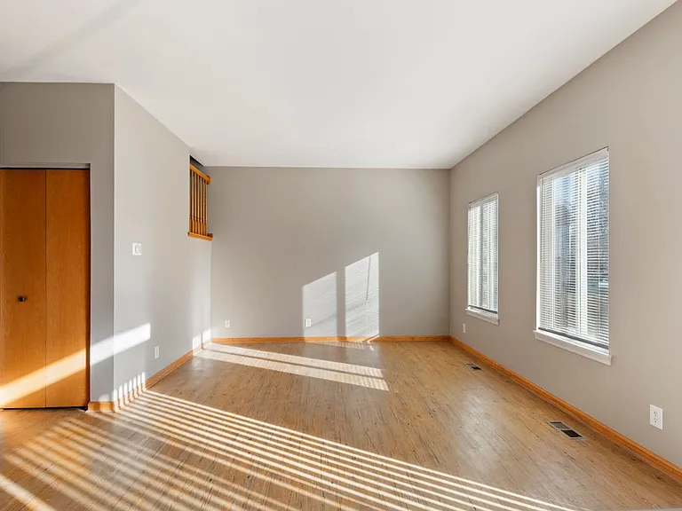 22311 W Niagara Ct — Photo 7