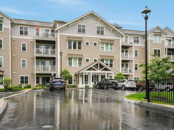 32 Willey Creek Road #104, Exeter, NH 03833