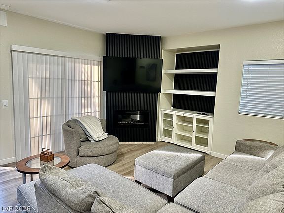 2nd image of 4730 E Craig Rd Unit 1043