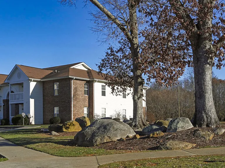 Barden Ridge Apartments — Photo 21