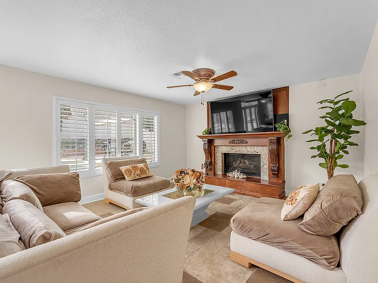 903 Possum Hill St — Photo 16
