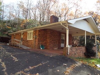 232 Bluegrass Dr, Sylva, NC, 28779