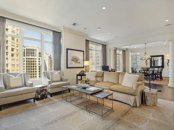 2525 N Pearl St APT 1207, Dallas, TX 75201
