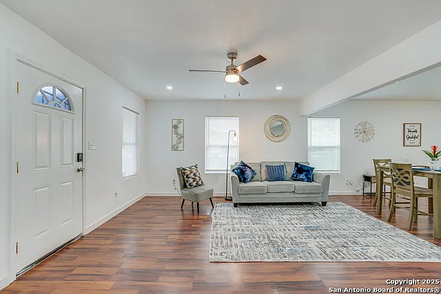 1039 McKinley Ave — Photo 7