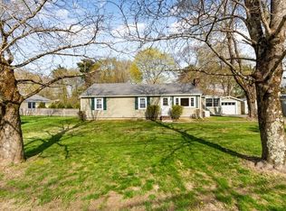 402 Essex St, South Hamilton, MA 01982