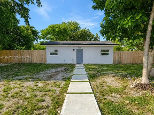 980 NW 13th St, Homestead, FL 33030