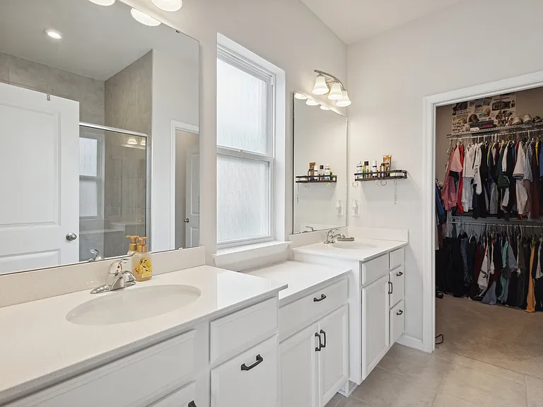 10503 Daybreak Gln — Photo 17