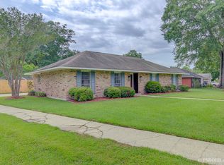 10298 Ridgely Dr, Baton Rouge, LA 70809