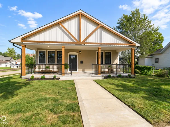 1008 S 8th St, Noblesville, IN 46060
