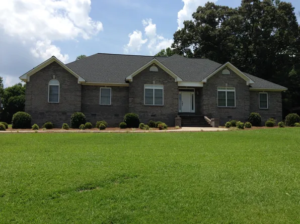 168 Mustang Dr, Jasper, AL 35504