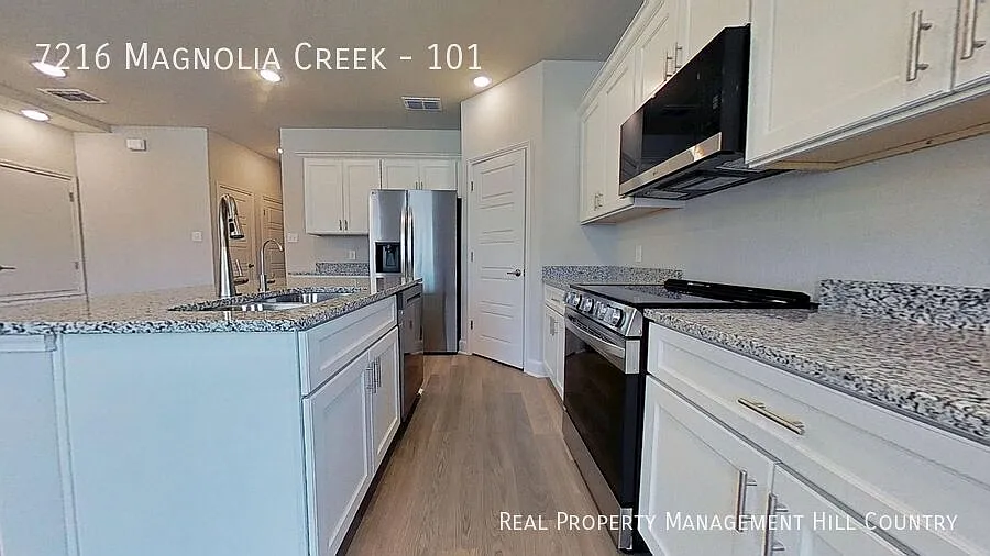 New Build 3 Bed / 2 Bath with New Appliances & Fenced in Yard, and Gated Community — Photo 4