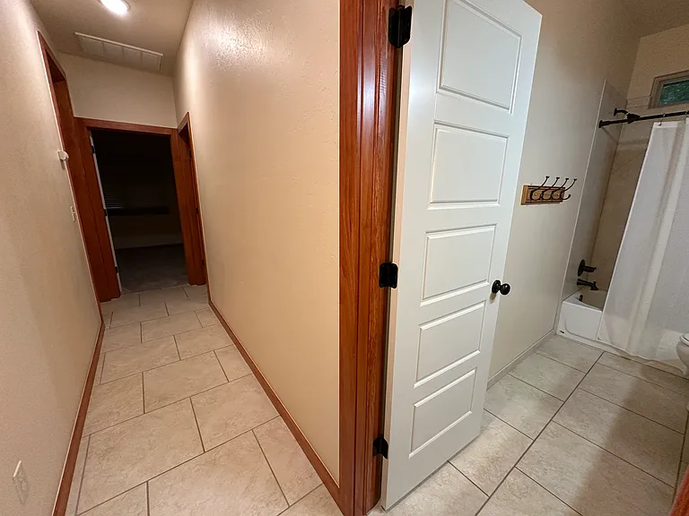 2709 Belmont Dr — Photo 32
