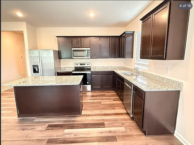 1625 Heron Pond St #128 — Photo 4
