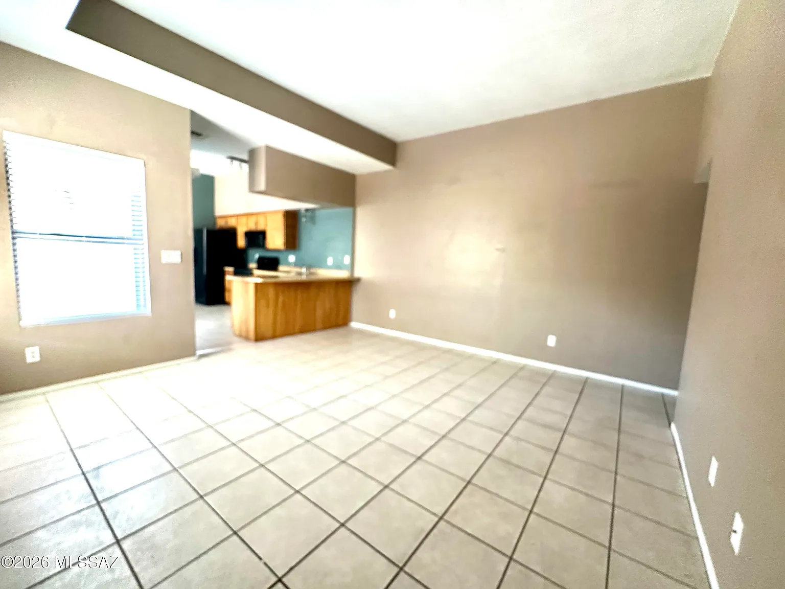 2 bed, 1.5 bath, 880 sqft, $1,445 — Photo 2