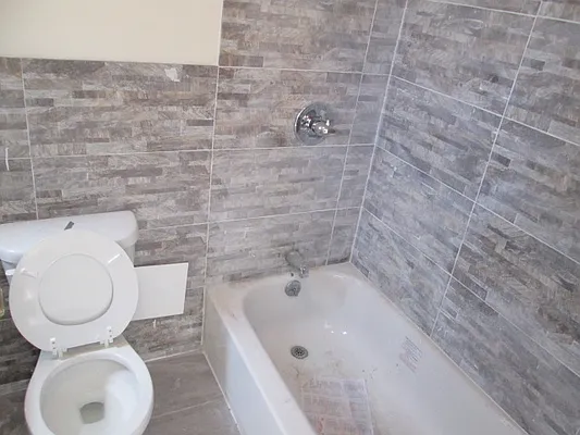 Rented by The Hamilton Group | media 14