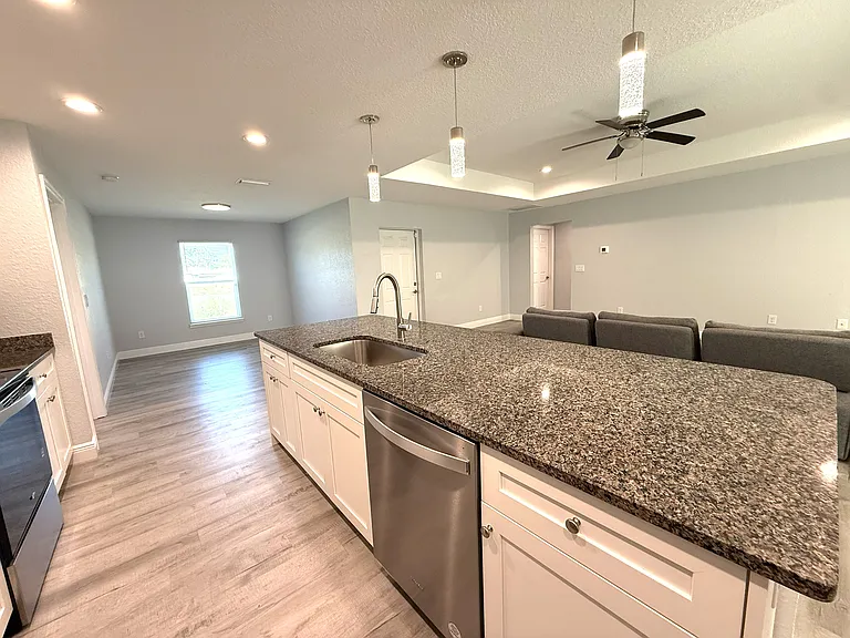 359 Wilton Ave SW — Photo 13