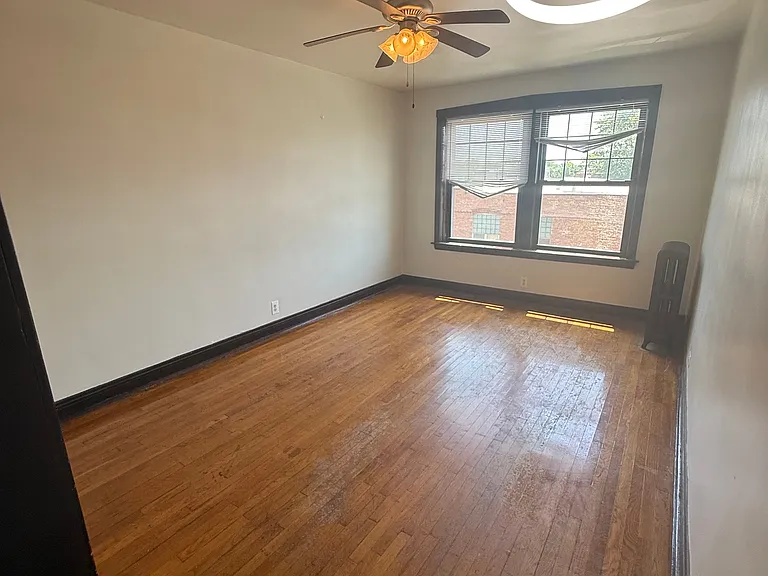 4300 N Pulaski Rd #4006-3G — Photo 10