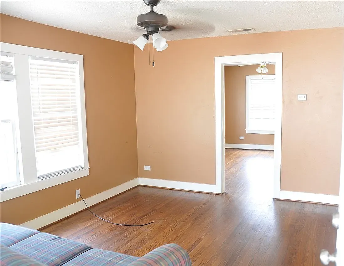 1 bed, 682 sqft, $850 — Photo 2