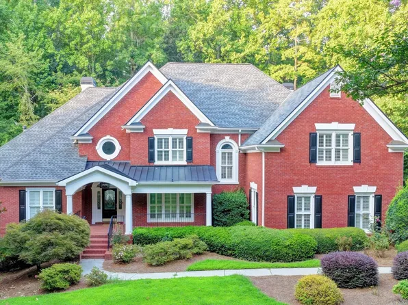 7040 Laurel Oak Dr, Suwanee, GA 30024