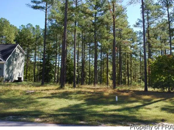 350 Falling Water Rd, Spring Lake, NC 28390