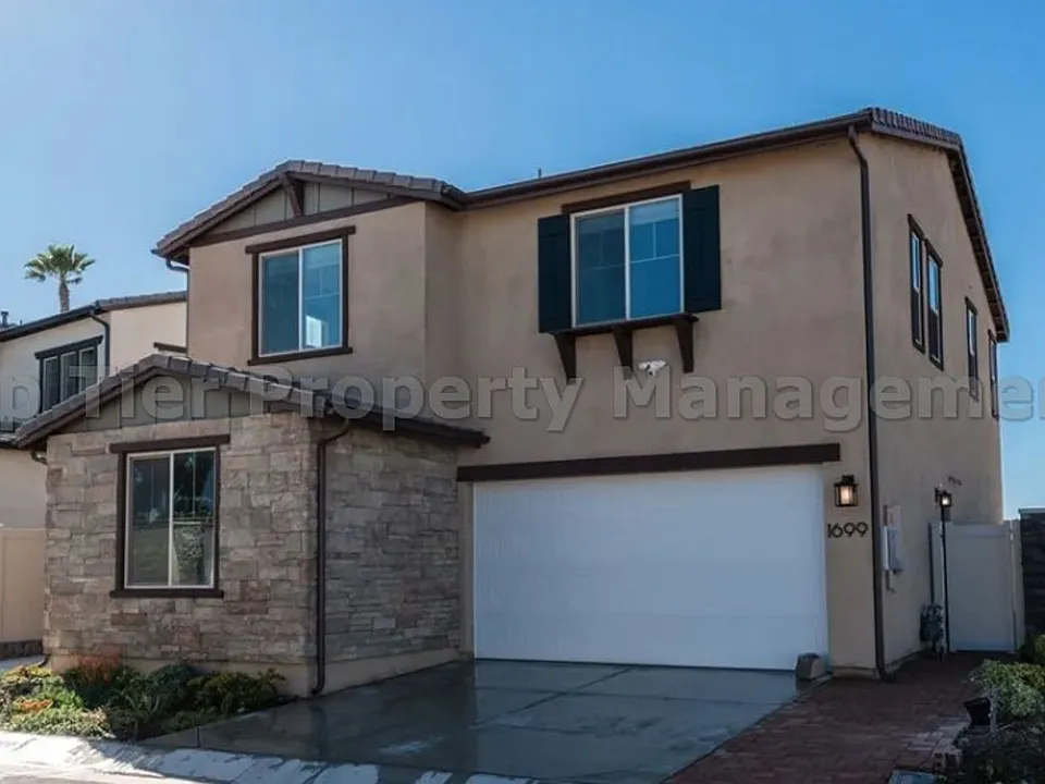 1699 Carol Lee Ln