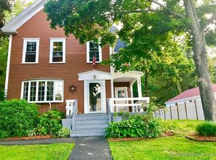 15 Howard St, Springvale, ME 04083