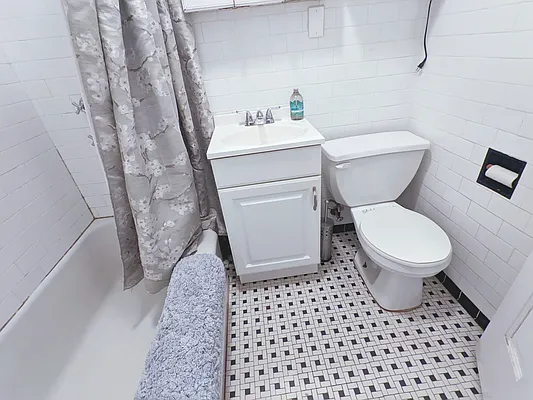 Rented by Highline Residential | media 6