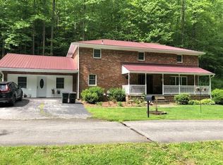 81 Bear Rd, Pikeville, KY 41501