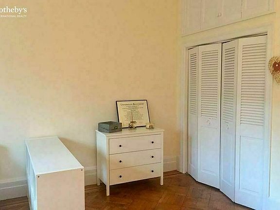 5th image of 153 W 76th St APT 3F