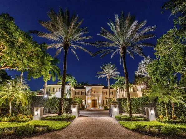 5250 Snapper Creek Rd, Coral Gables, FL 33156