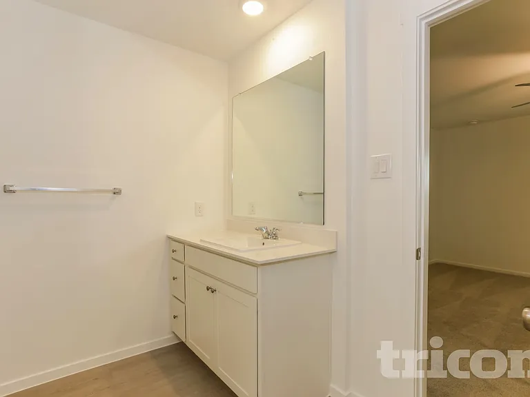 1340 Amapola Dr — Photo 10