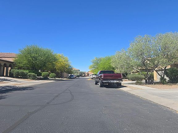 4th image of 944 W Calle Sauce Blanco