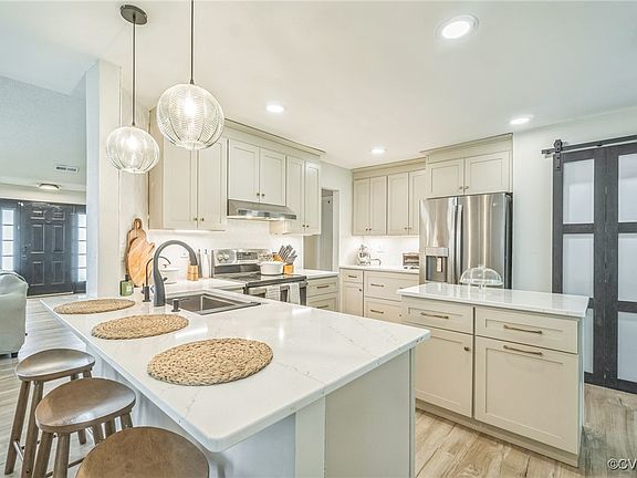 2nd image of 3606 Martingale Ct