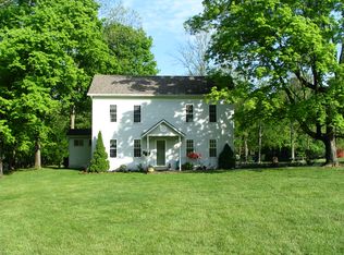 1810 Henryville Bluelick Rd, Henryville, IN 47126