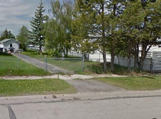 9820 99th St, Wembley, AB T0H3S0