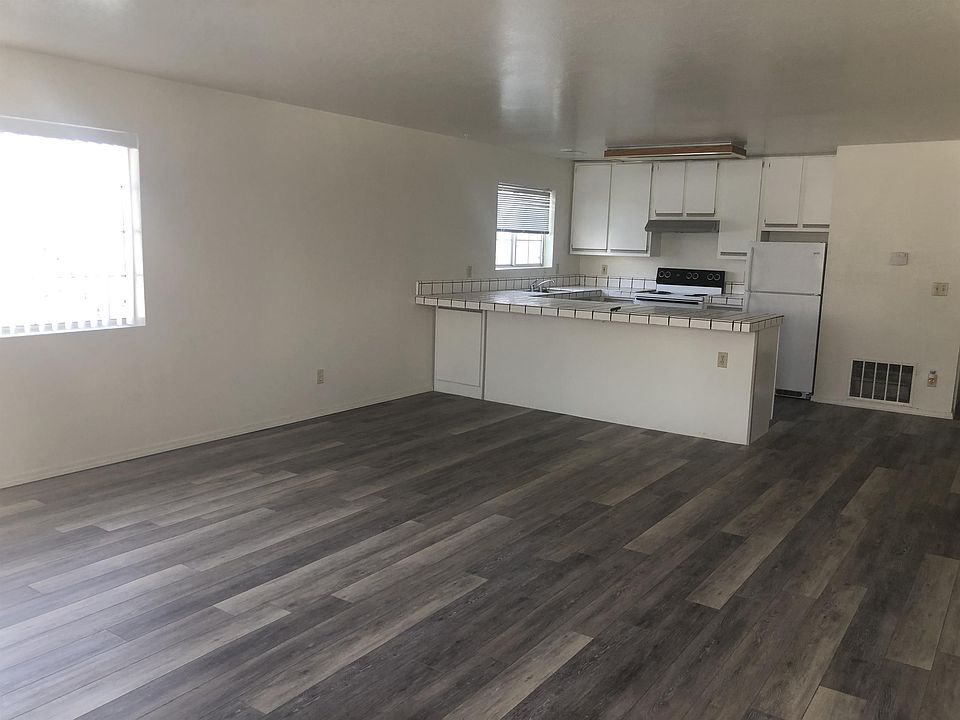 1st image of 610 E Proctor St #11491259