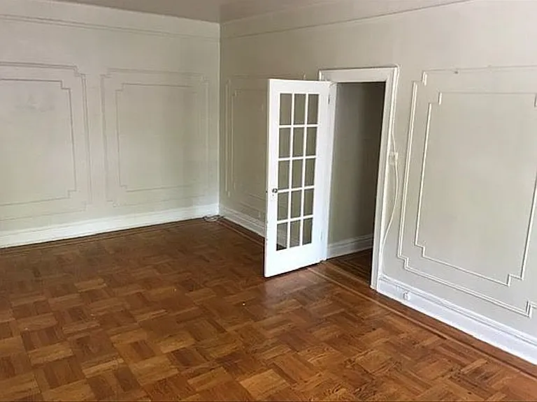 6048 Delafield Ave #B — Photo 1