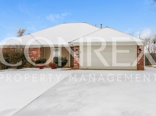 315 Stone Creek Dr, Benton, AR 72015