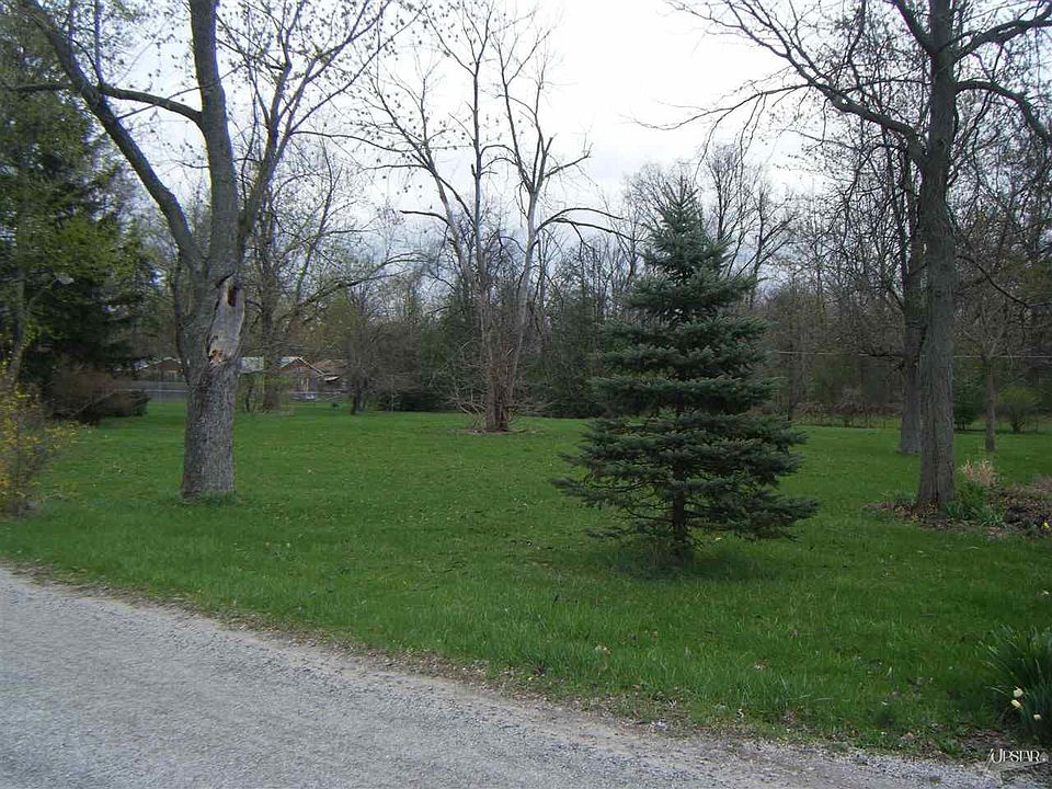 2nd image of 4931 Ridgelane Dr