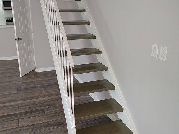 2nd image of 1570 W 46th St APT 214